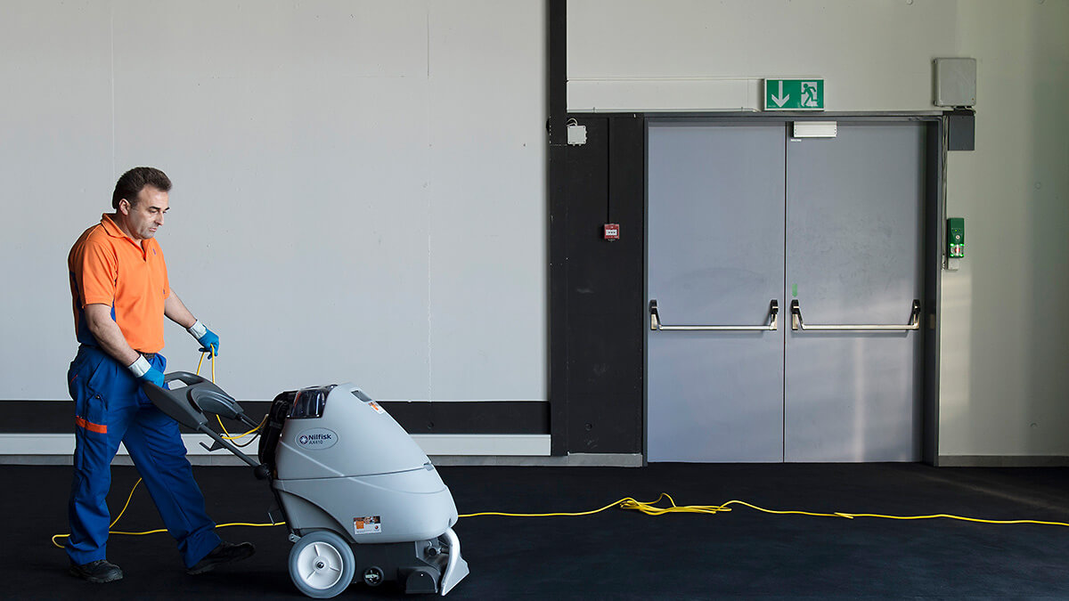 Unterhaltsreinigung Boden