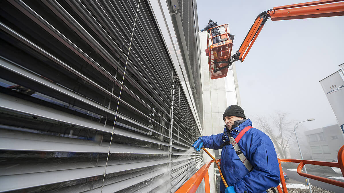 Gebäudereinigung Storen